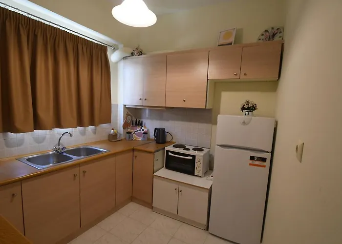 Mary's * 칼라마타